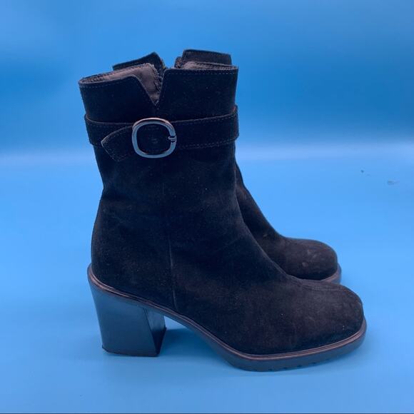 La Canadienne Black Suede Booties-6.5M - Picture 5 of 11